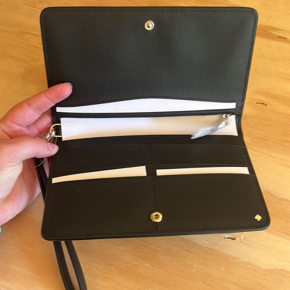 New! Kate Spade Medium Clutch Wallet Wristlet - Picture 4 of 4